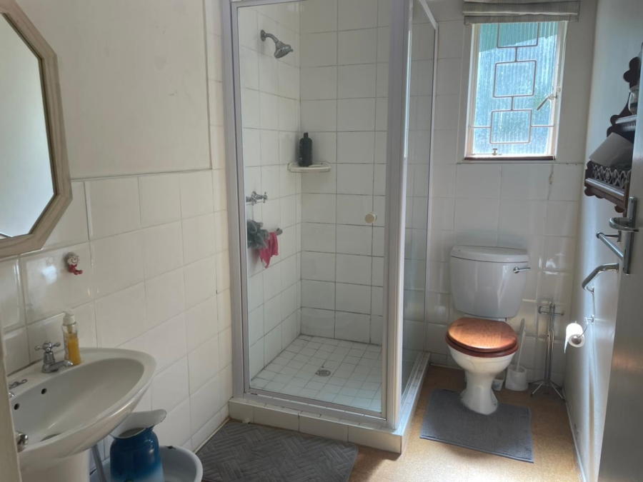 4 Bedroom Property for Sale in Bathurst Eastern Cape